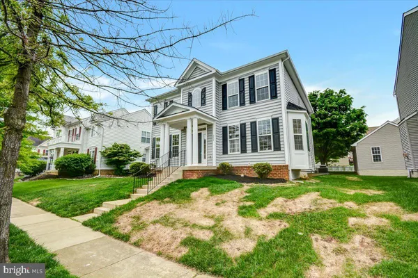 $2,695 | 240 Davis Street, Charles Town, WV 25414