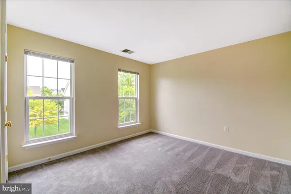 $2,695 | 240 Davis Street, Charles Town, WV 25414