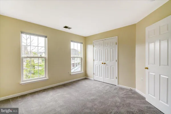 $2,695 | 240 Davis Street, Charles Town, WV 25414