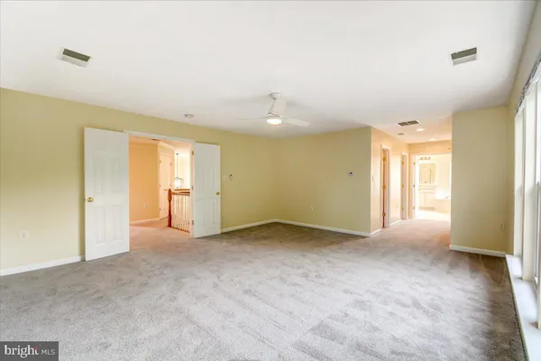 $2,695 | 240 Davis Street, Charles Town, WV 25414