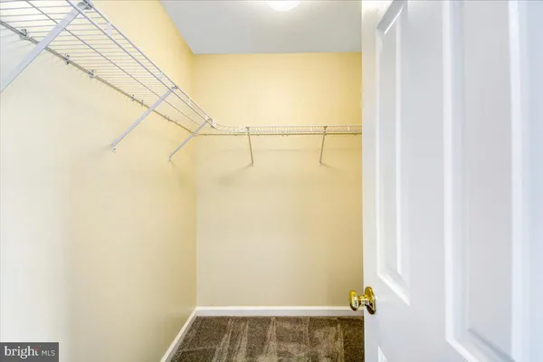 $2,695 | 240 Davis Street, Charles Town, WV 25414