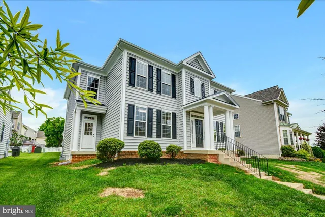 $2,895 | 240 Davis Street, Charles Town, WV 25414