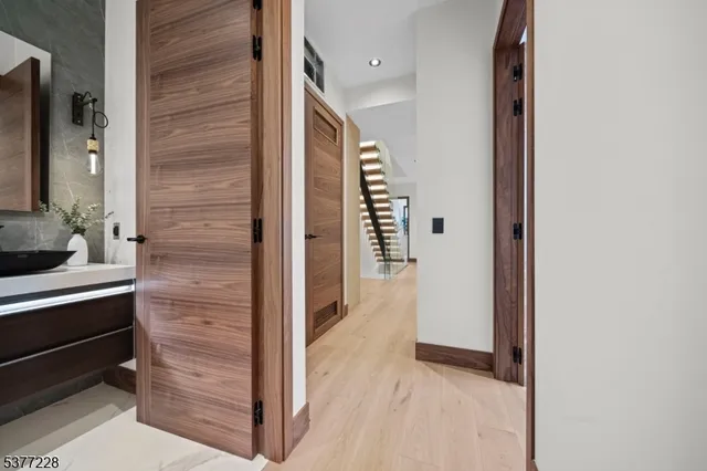 $1,399,000 | 91 Hancock Avenue, Unit 1, Jersey City, NJ 07307