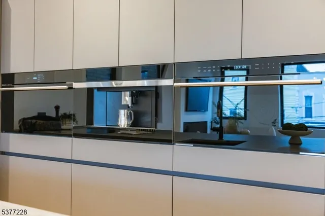 $1,399,000 | 91 Hancock Avenue, Unit 1, Jersey City, NJ 07307