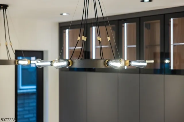 $1,399,000 | 91 Hancock Avenue, Unit 1, Jersey City, NJ 07307