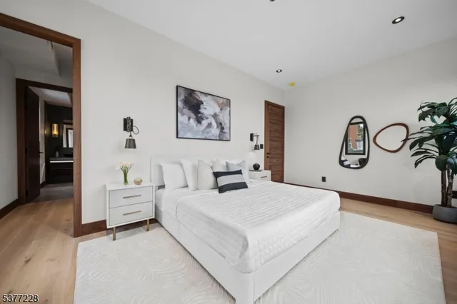 $1,399,000 | 91 Hancock Avenue, Unit 1, Jersey City, NJ 07307