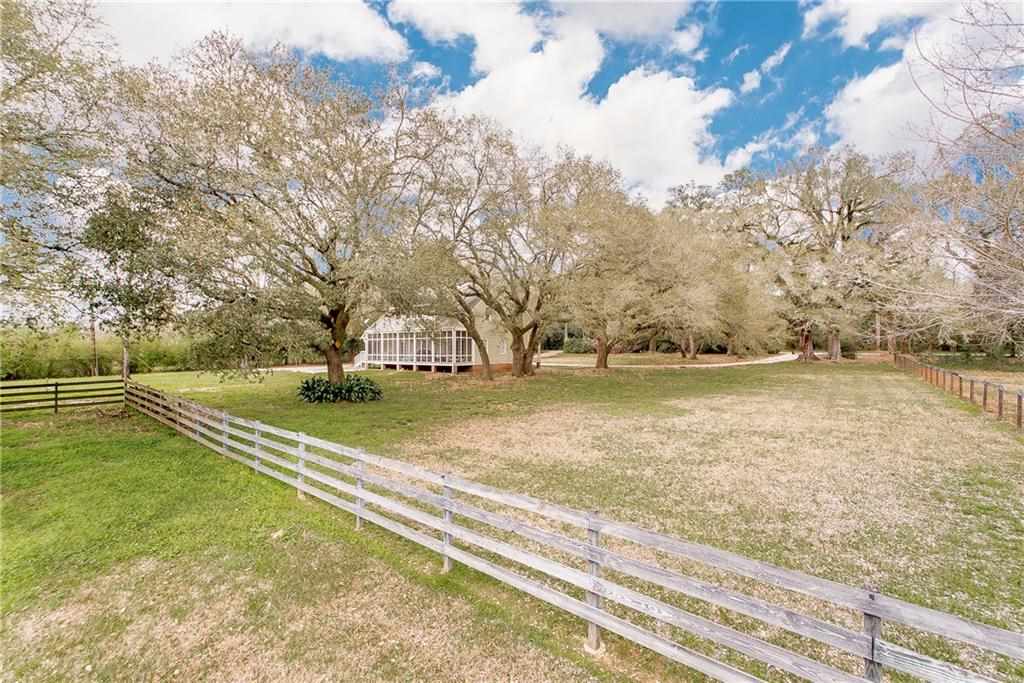 20076 Brunning Road Covington, LA 70435 - Photo 32 of 32 Gallery Image 32