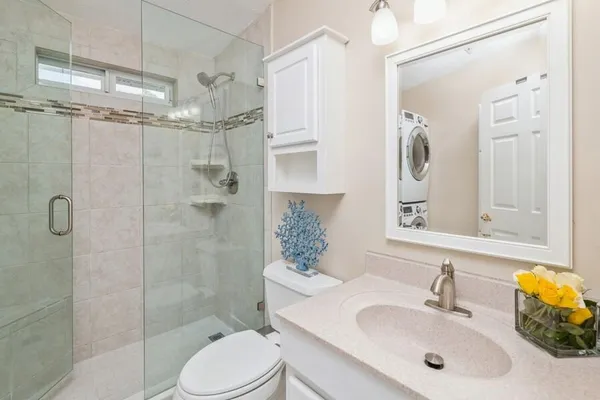 $3,200 | 133 East Silver Palm Avenue, Tavernier, FL 33070