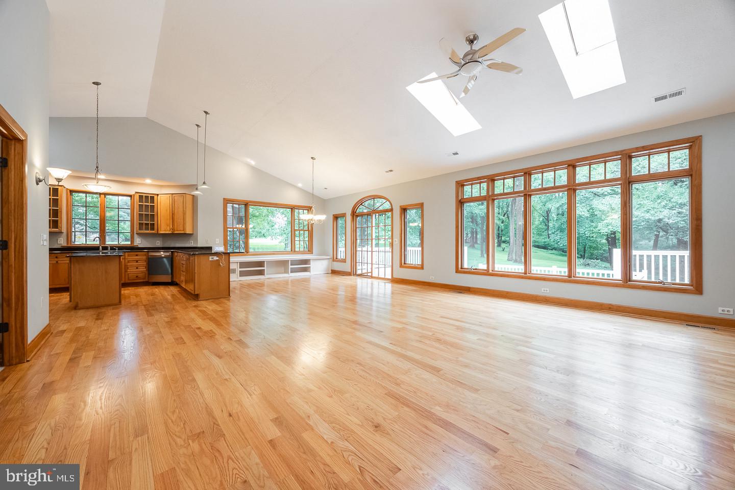 367 Woodcrest Road West Grove, PA 19390 - Photo 4 of 43 Gallery Image 4