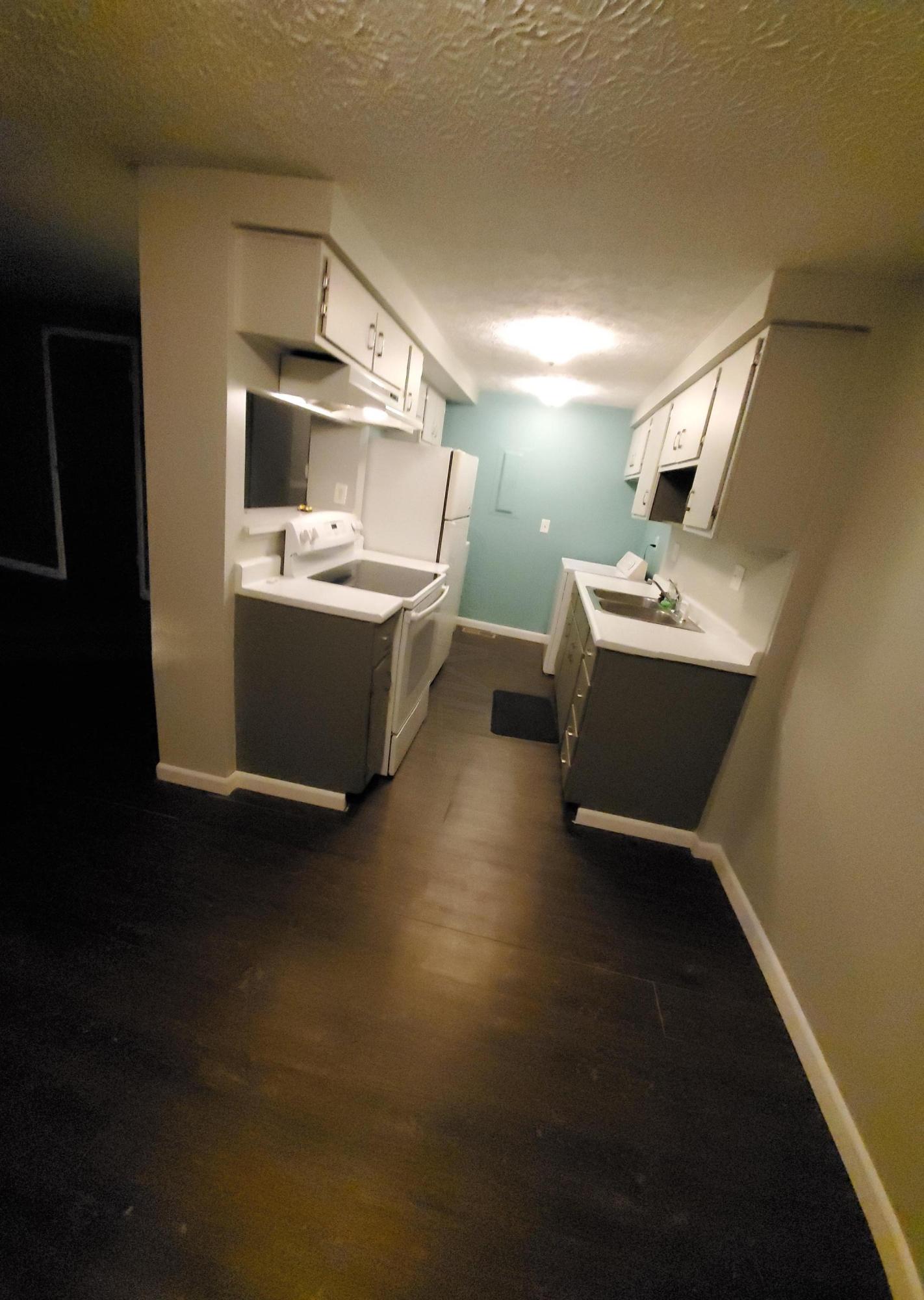 659 Cherry Ridge Road, Unit A Columbus, OH 43228 - Photo 5 of 13 Gallery Image 5