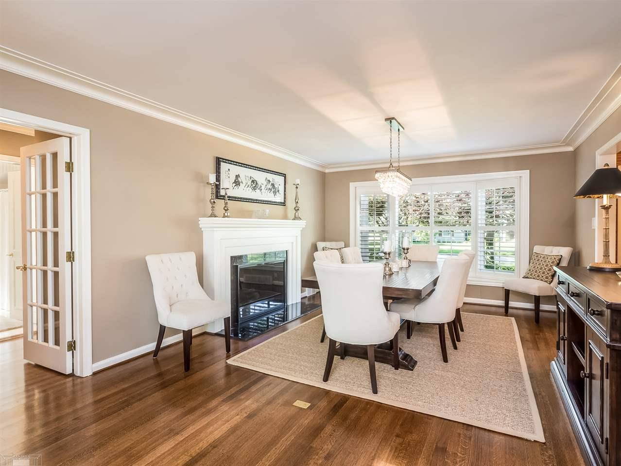 35 Shoreham Road Grosse Pointe, MI 48236 - Photo 12 of 73 31332561-11.JPG
