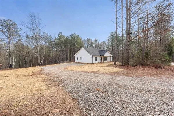 $350,000 | 1470 Ben Davis Road, Buchanan, GA 30113