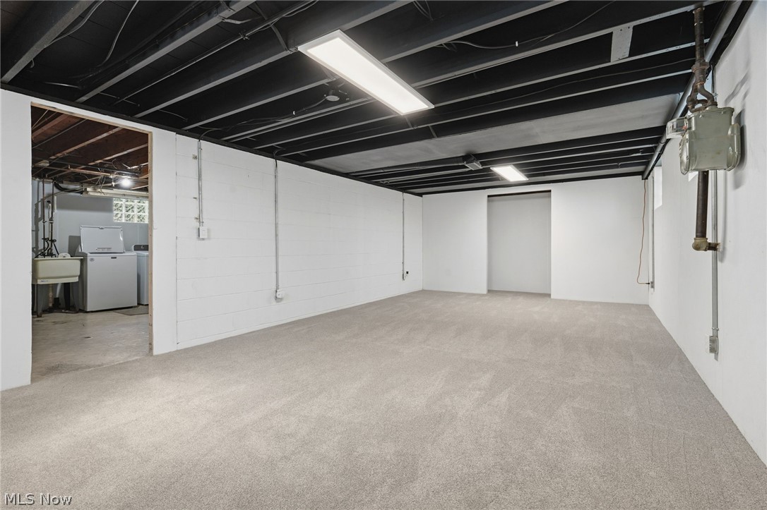 2621 16th Street Northwest Canton, OH 44708 - Photo 20 of 31 Rec room with carpeting