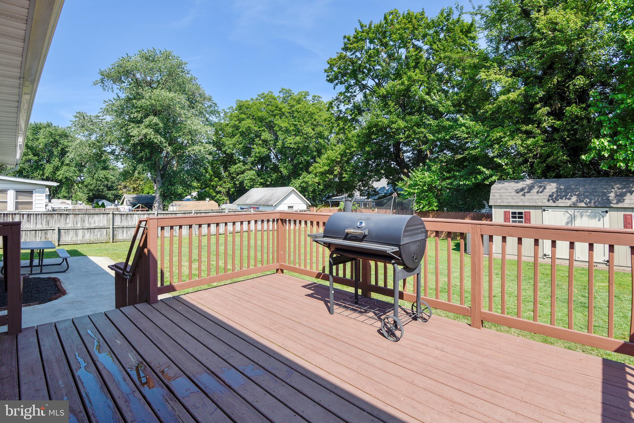 225 Dale Road Pasadena, MD 21122 - Photo 5 of 40 Gallery Image 5