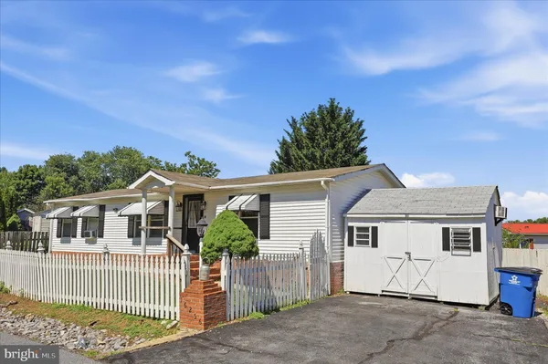 $219,900 | 16256 McGregor Drive, Hagerstown, MD 21740