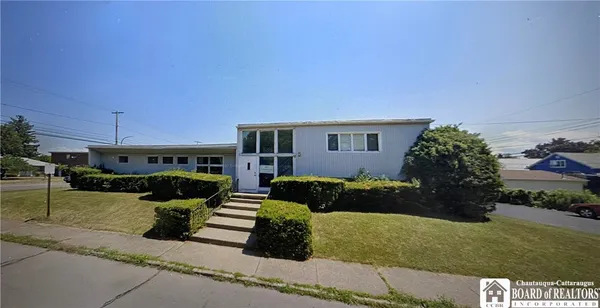 $1,400 | 1177 Ridge Road, Lackawanna, NY 14218