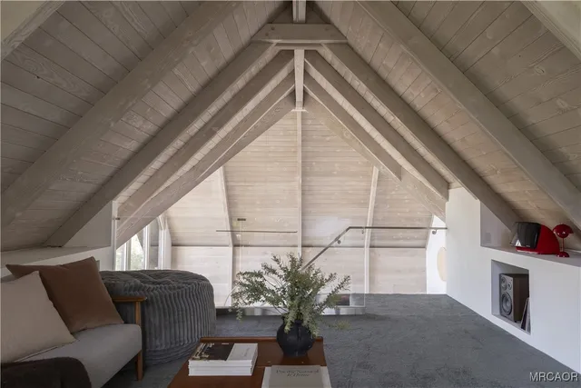 a view of a yard with an outdoor space