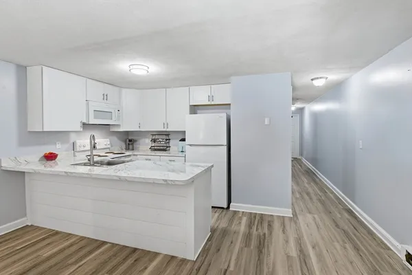 $334,000 | 35 Ashumet Road, Unit 14A, Mashpee, MA 02649