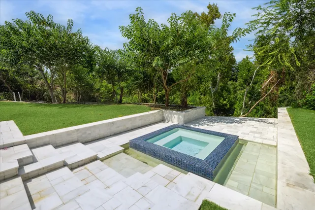 $1,999,000 | 750 East Creekside Drive, Houston, TX 77024