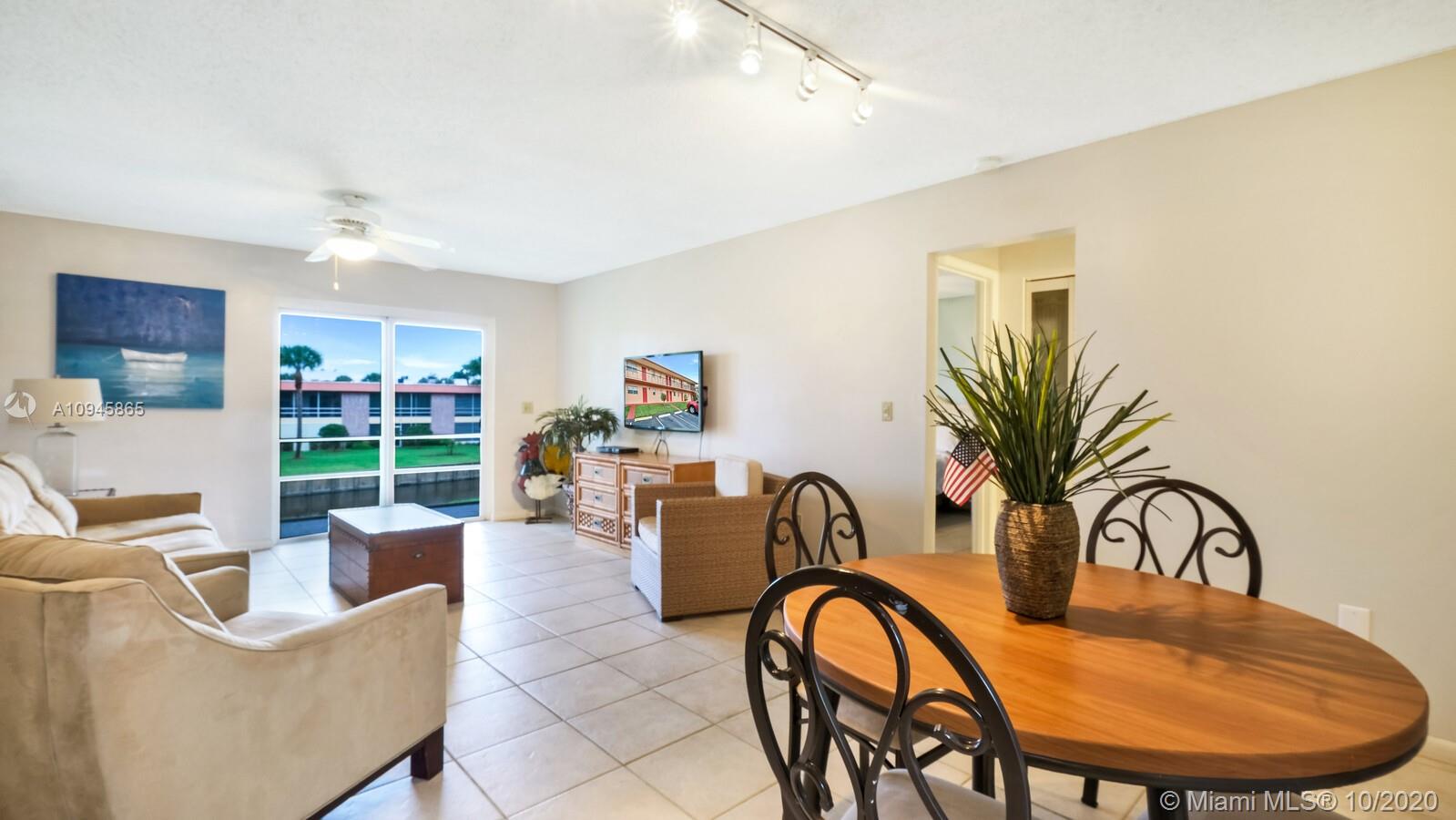 1985 Southwest Palm City Road, Unit H Stuart, FL 34994 - Photo 6 of 15 Gallery Image 6