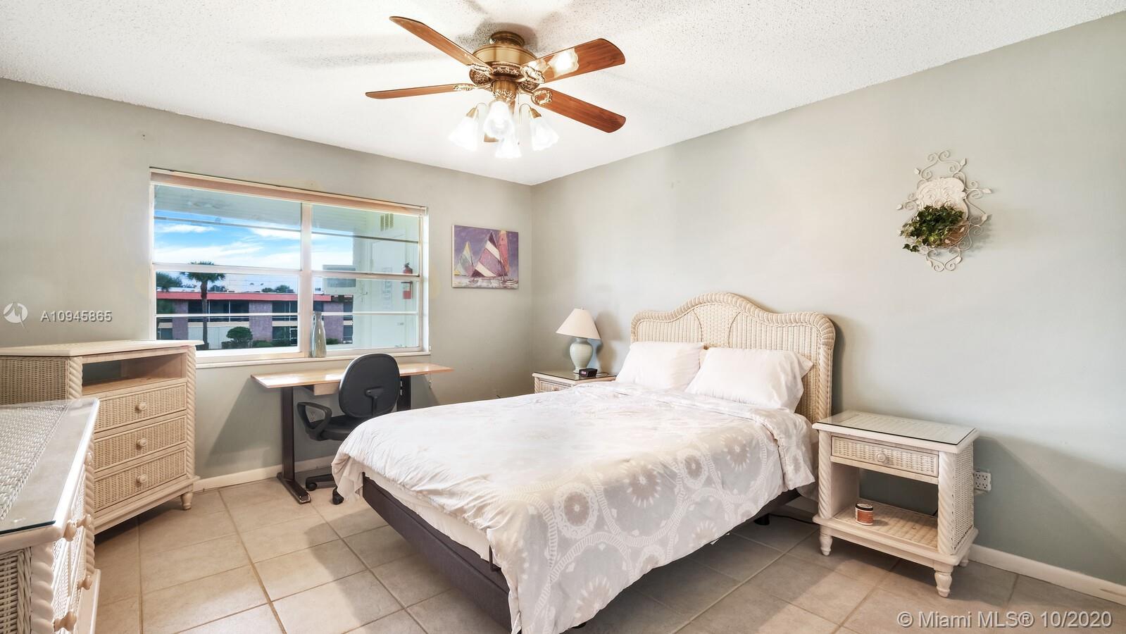 1985 Southwest Palm City Road, Unit H Stuart, FL 34994 - Photo 10 of 15 Gallery Image 10