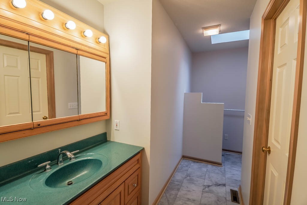 5877 Smith Road Southwest Navarre, OH 44662 - Photo 22 of 40 Gallery Image 22