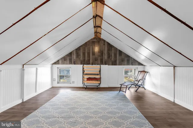 a view of a storage & utility room