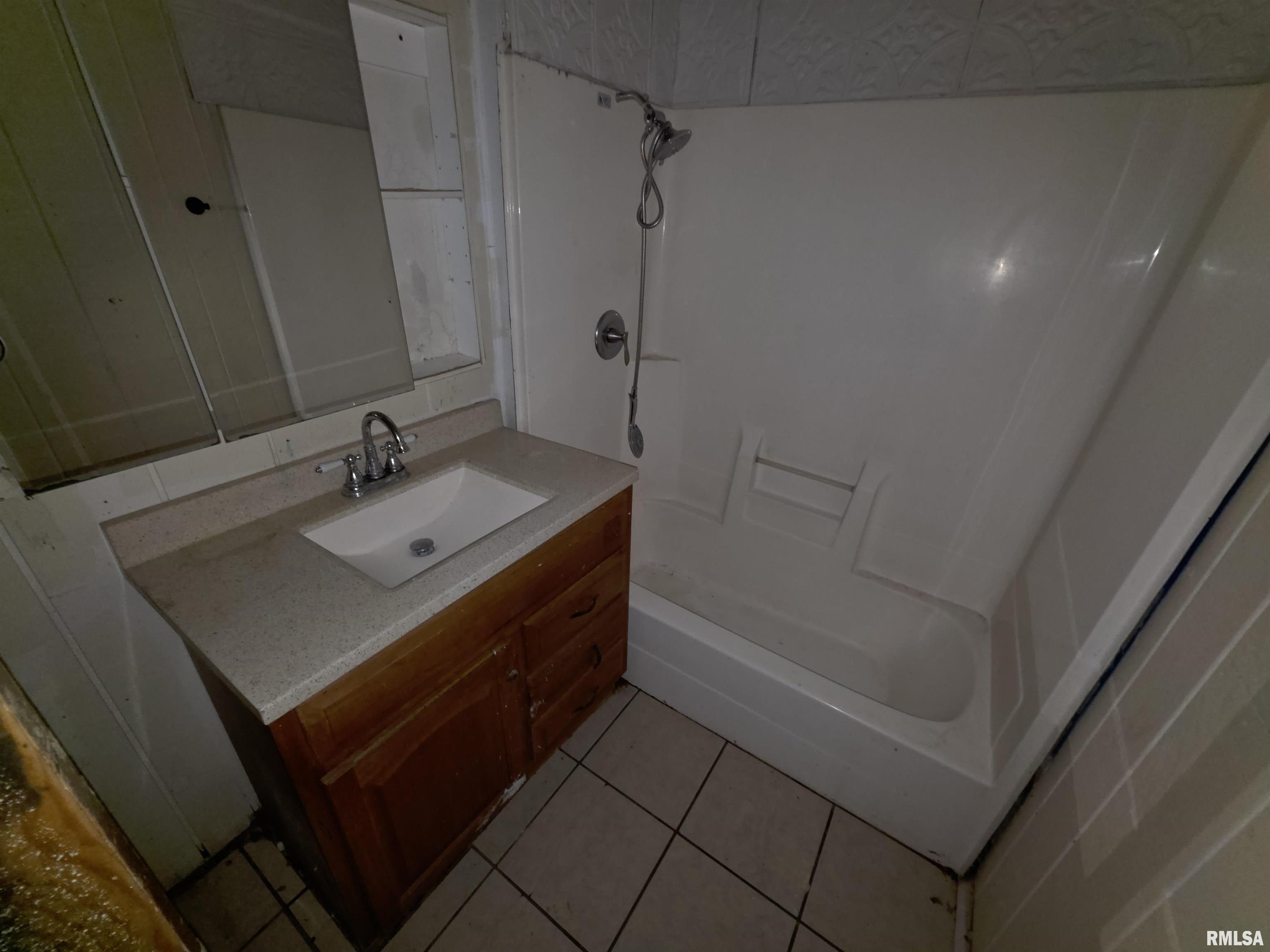 2040 South 5th Street Springfield, IL 62703 - Photo 22 of 28