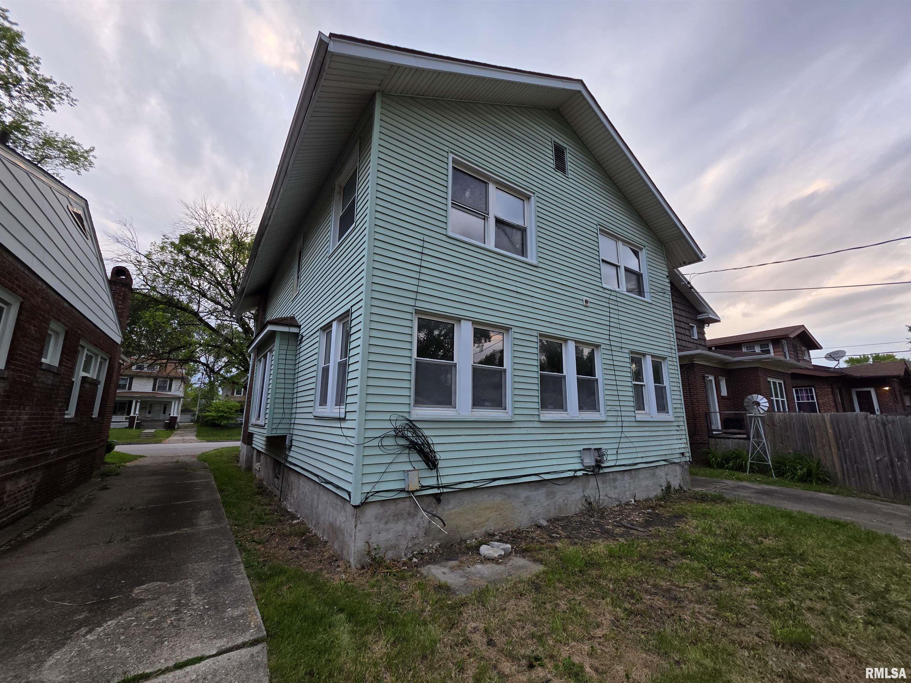 2040 South 5th Street Springfield, IL 62703 - Photo 6 of 28