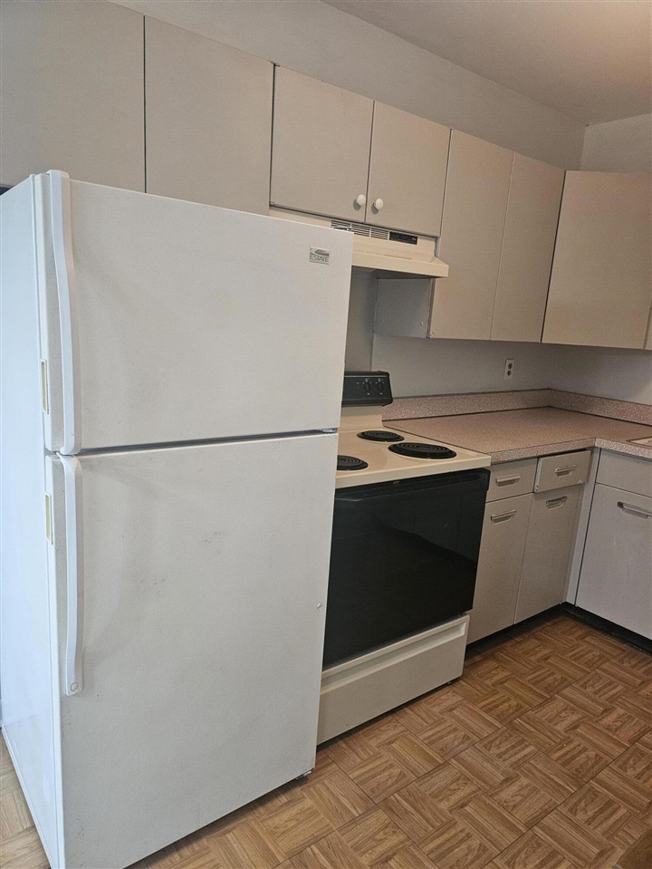 1550 Cherboneau Place, Unit 221 Detroit, MI 48207 - Photo 6 of 26