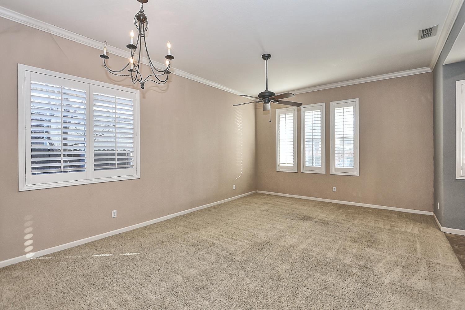 331 Unity Circle Sacramento, CA 95833 - Photo 12 of 77