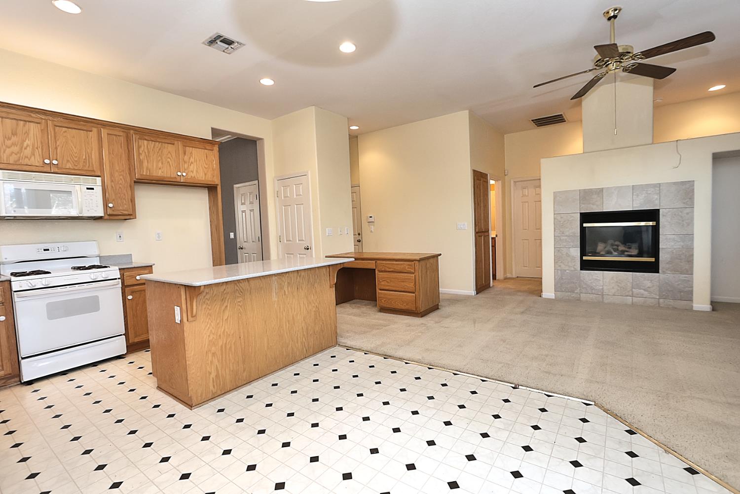 331 Unity Circle Sacramento, CA 95833 - Photo 25 of 77