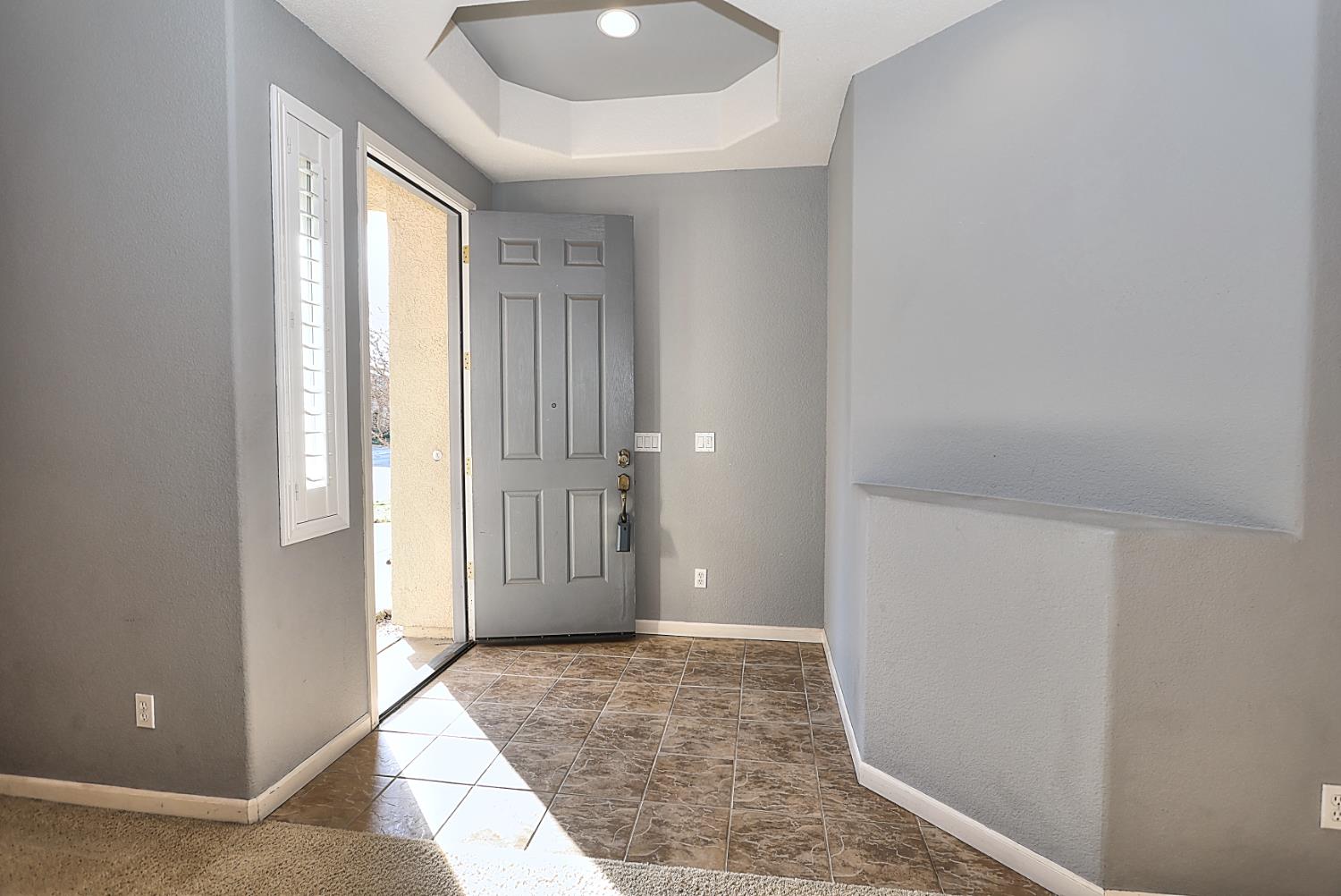 331 Unity Circle Sacramento, CA 95833 - Photo 6 of 77