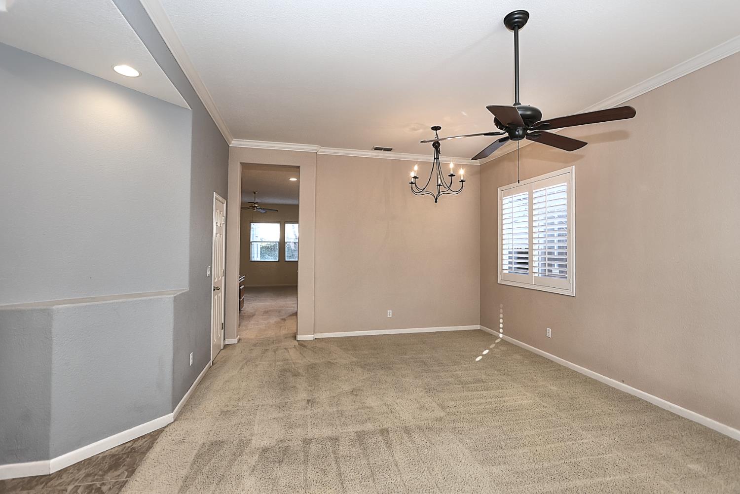 331 Unity Circle Sacramento, CA 95833 - Photo 9 of 77