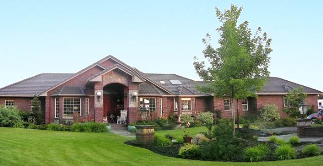 3709 East Clark Road Spokane, WA 99223 - Photo 2 of 9 Gallery Image 2