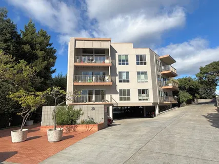$899,000 | 30 Mounds Road, Unit 402, San Mateo, CA 94402