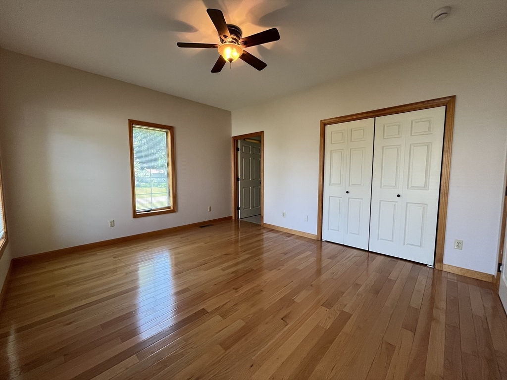 20 Gaspee Street Chicopee, MA 01013 - Photo 17 of 30