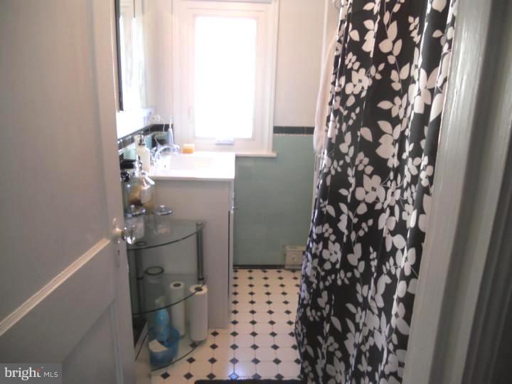 235 Harrogate Road Wynnewood, PA 19096 - Photo 17 of 25 Bathroom