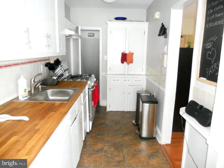 235 Harrogate Road Wynnewood, PA 19096 - Photo 9 of 25 Kitchen