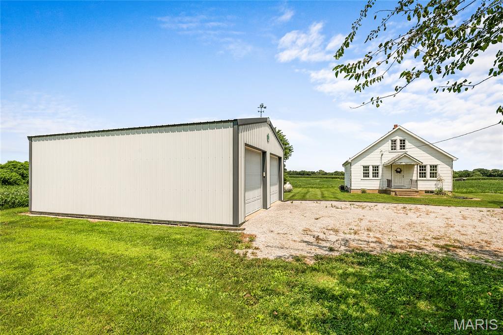 6269 Maeystown Road Waterloo, IL 62298 - Photo 6 of 35 Gallery Image 6