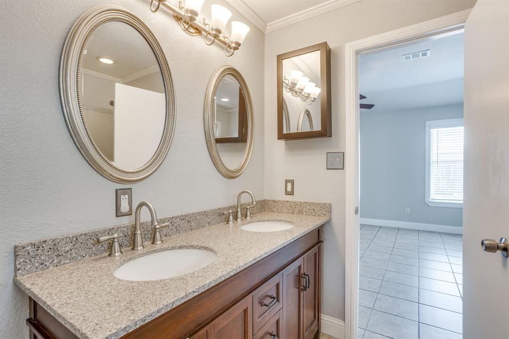 9825 Stoney Bridge Road Fort Worth, TX 76108 - Photo 20 of 40 Dual vanity with granite countertops