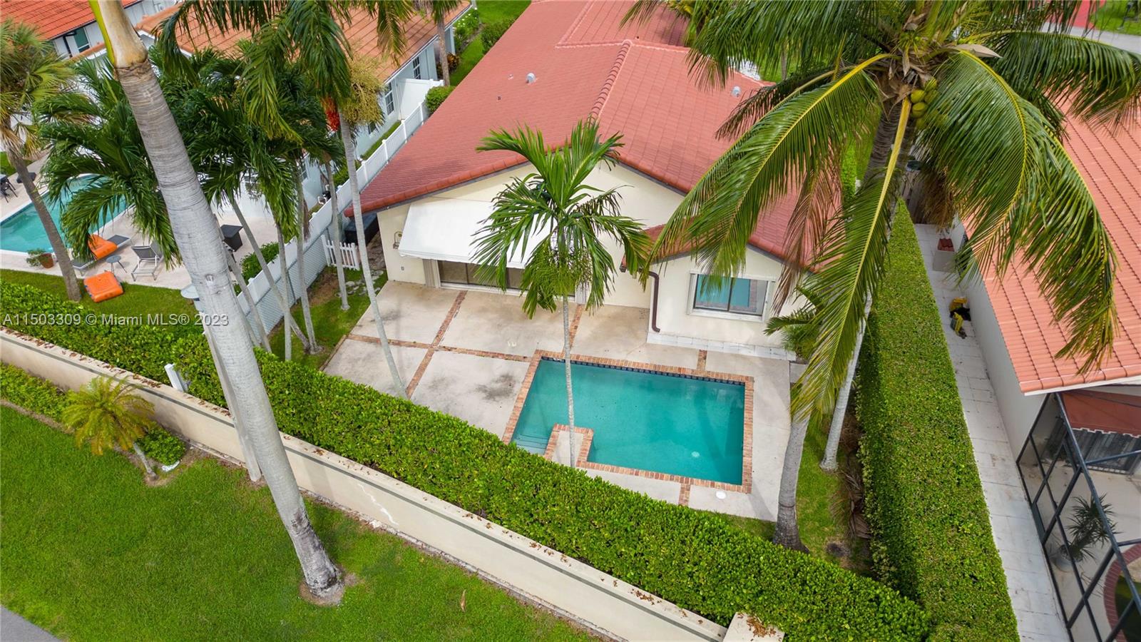 6242 Sweet Maple Lane Boca Raton, FL 33433 - Photo 28 of 31 a view of yard