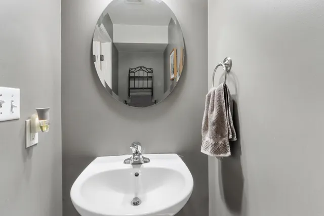 $455,000 | 920 North Hearthstone Street, Elkhorn, WI 53121