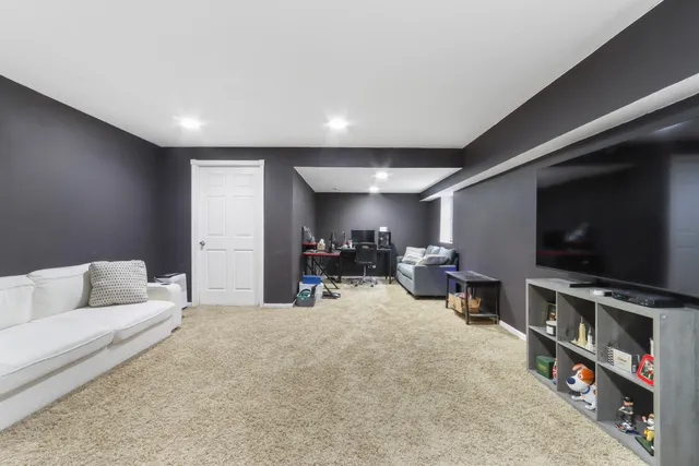 $455,000 | 920 North Hearthstone Street, Elkhorn, WI 53121