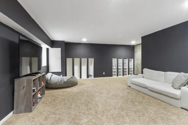 $455,000 | 920 North Hearthstone Street, Elkhorn, WI 53121