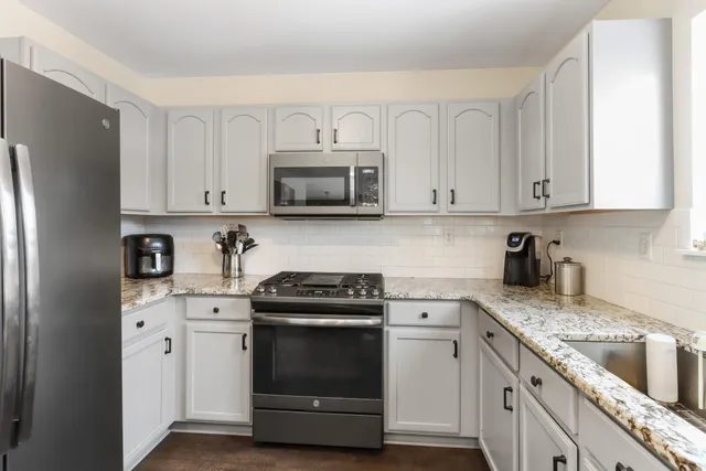 $455,000 | 920 North Hearthstone Street, Elkhorn, WI 53121