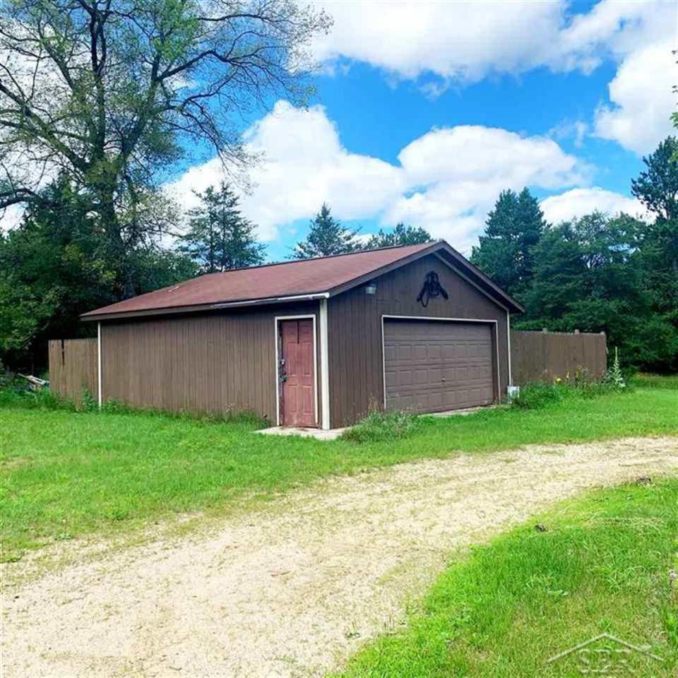 5538 Watson Road Rose City, MI 48654 - Photo 17 of 20 50018720-16.JPG