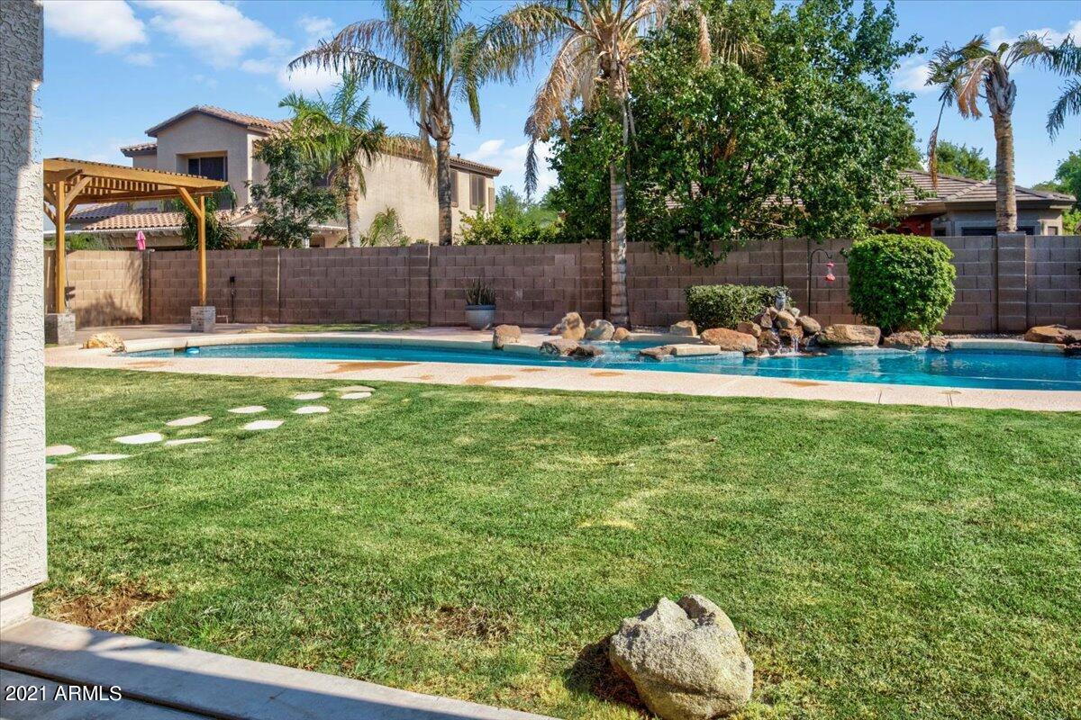 4034 East Reins Road Gilbert, AZ 85297 - Photo 38 of 42 39-untitled (137 of 51)_8 of 51)_9 of 51