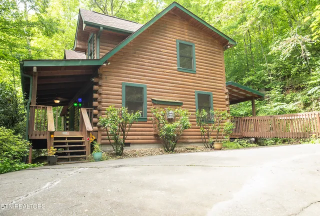 $546,000 | 308 Black Mash Hollow Road, Townsend, TN 37882