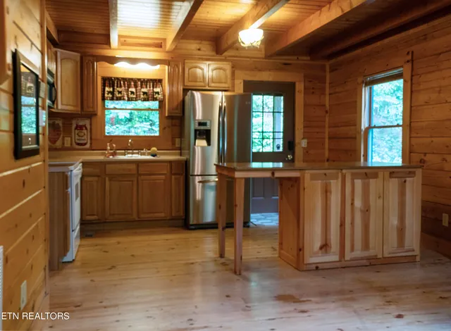 $546,000 | 308 Black Mash Hollow Road, Townsend, TN 37882